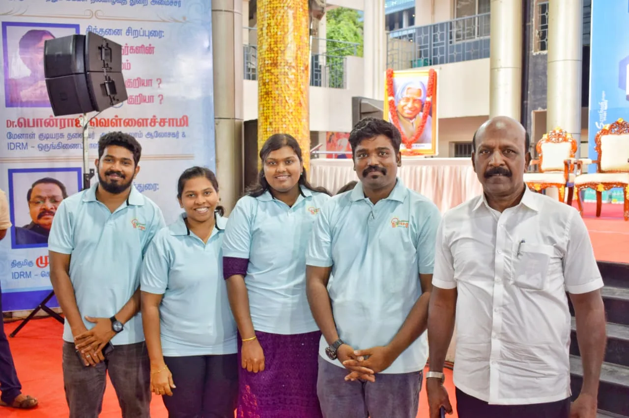 Team Ilangu at event